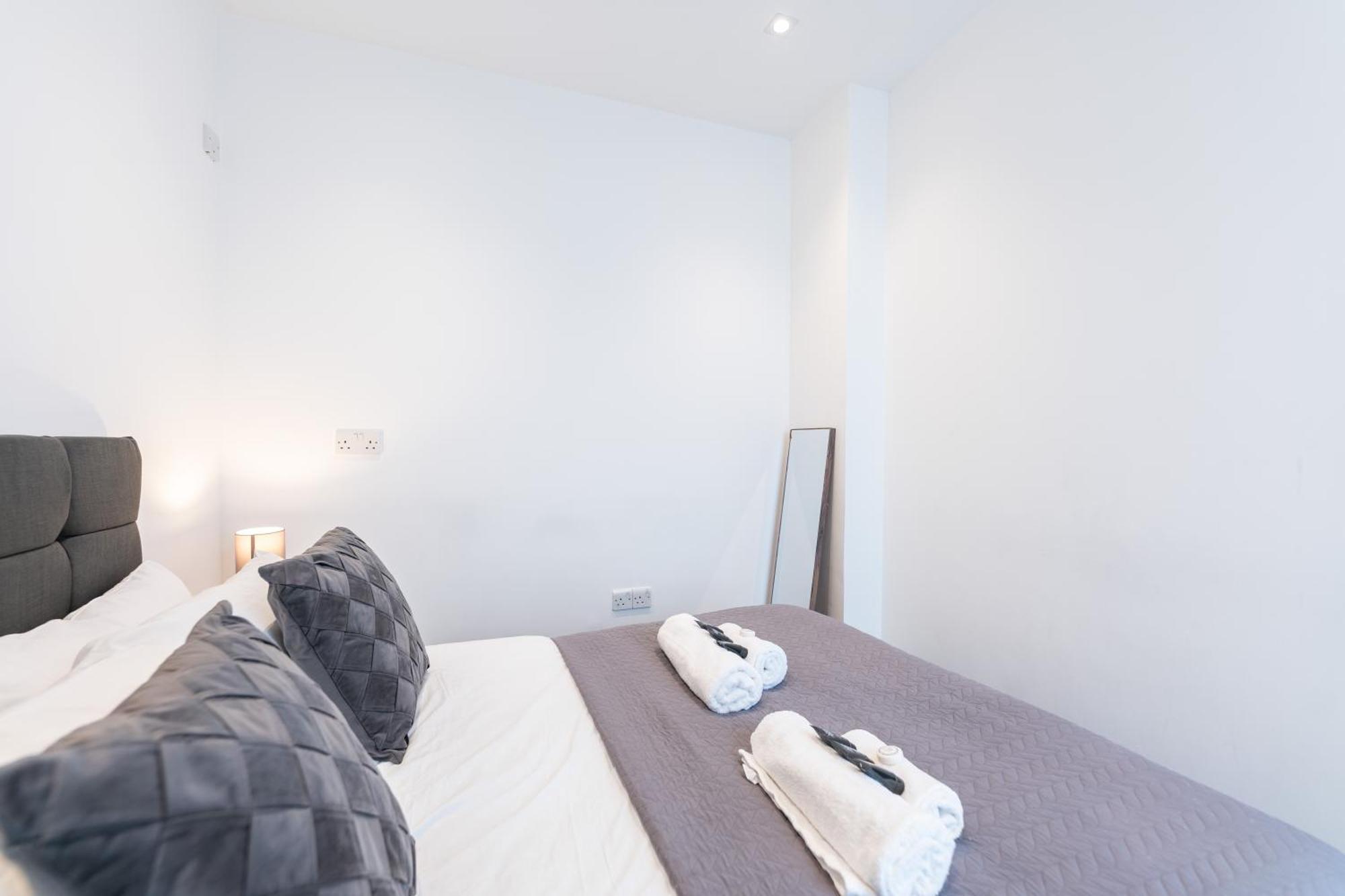 Luxury 2 Bedroom Flat In Bell Street London Bagian luar foto