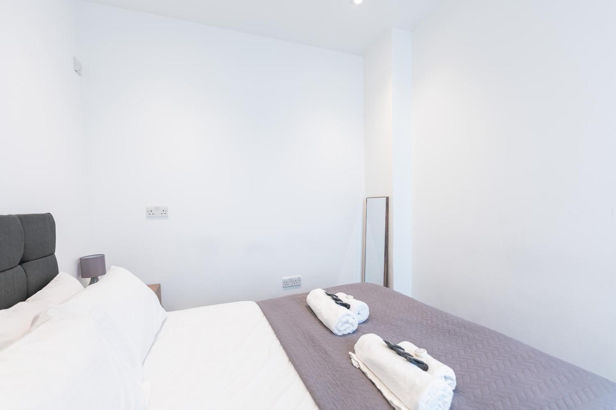 Luxury 2 Bedroom Flat In Bell Street London Bagian luar foto